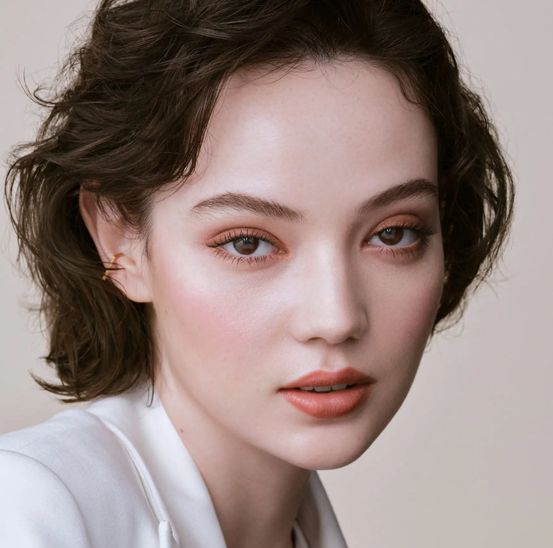 CLE DE PEAU BEAUTÉ, Translucent Loose Powder 2