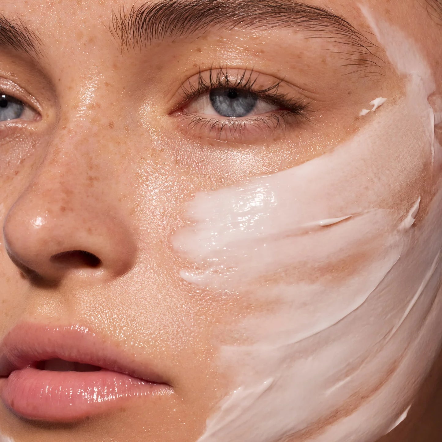 SUMMER FRIDAYS, Jet Lag Essentials Set