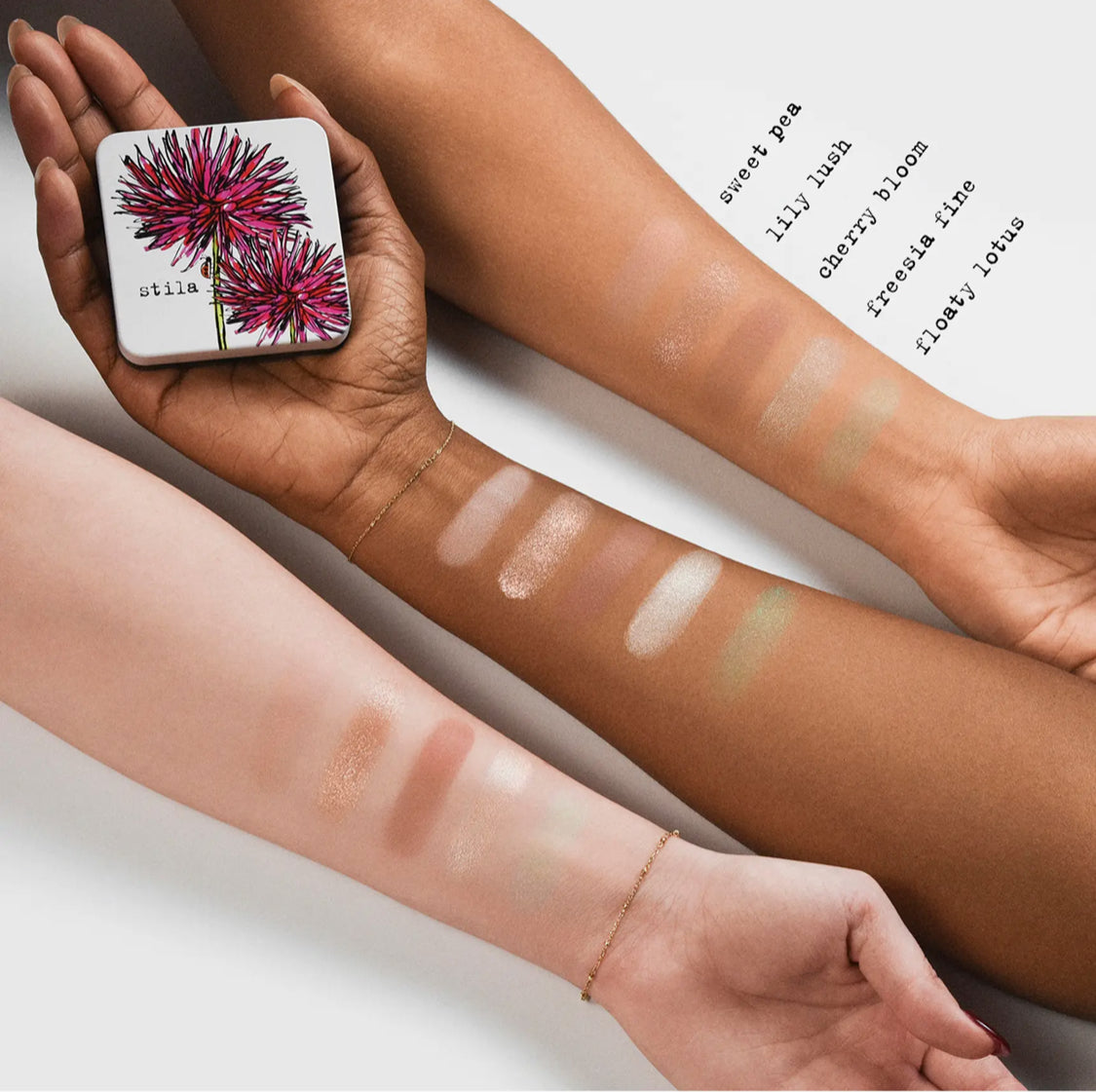 STILA, Pocket Play Shadow Palette, Una paleta de sombras de ojos para looks ilimitados.