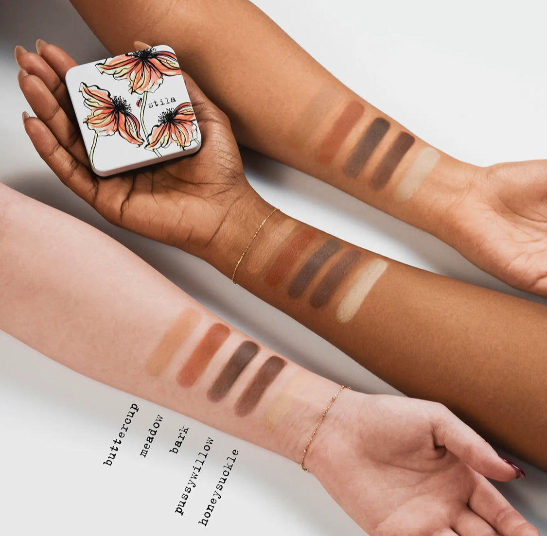 STILA, Pocket Play Shadow Palette, Una paleta de sombras de ojos para looks ilimitados.