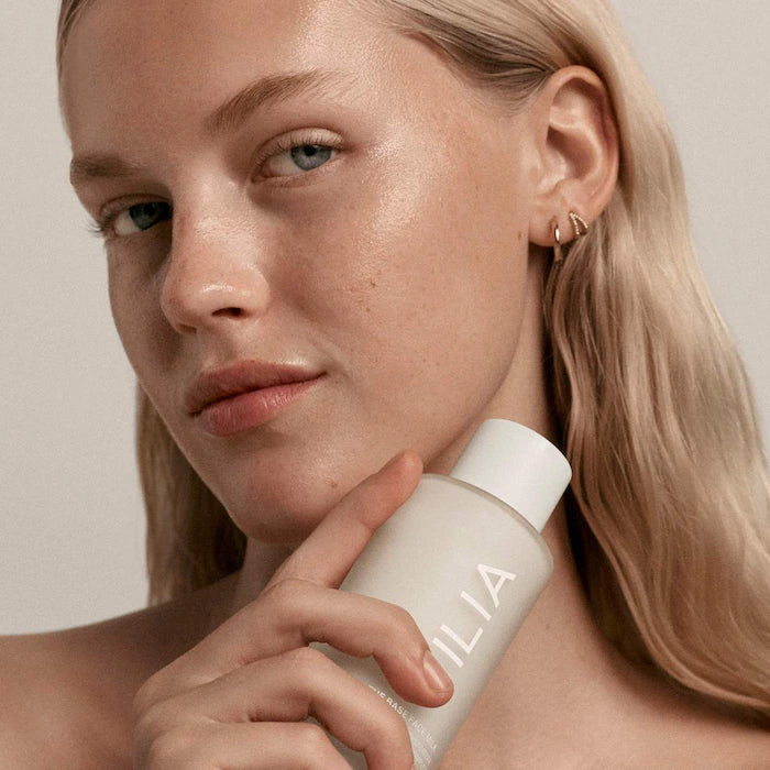 ILIA, The Base Face Milk Essence & Lightweight Moisturizer with Hyaluronic Acid