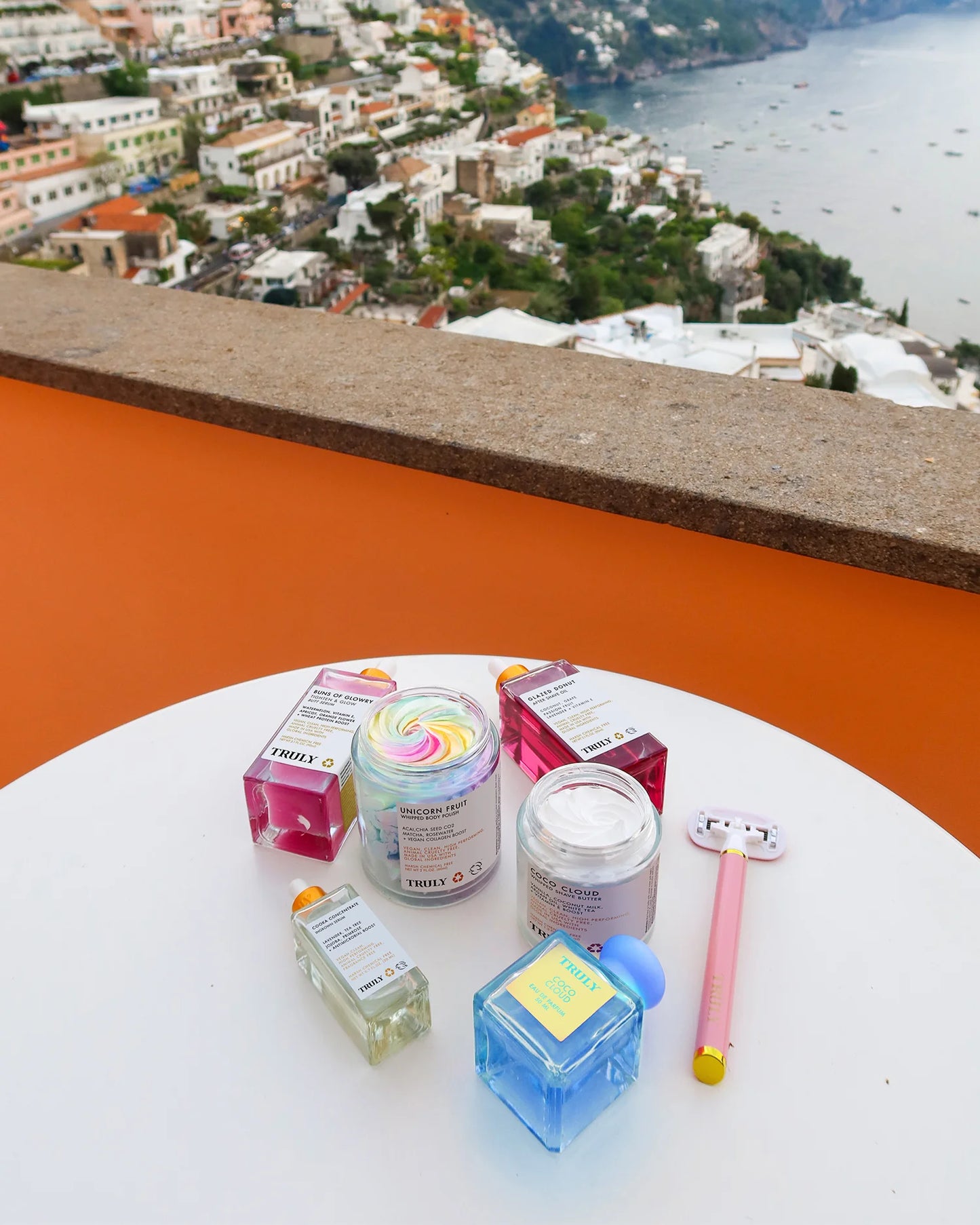 TRULY BEAUTY, Positano Summer, Italian-Inspired Body Care Routine + Accessories