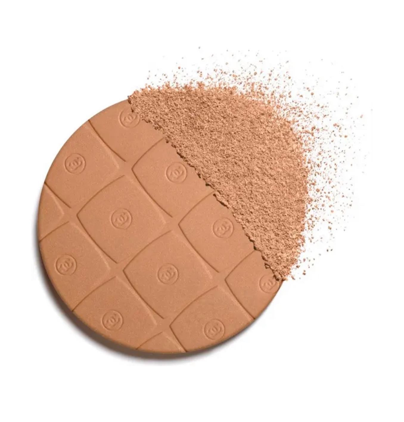 CHANEL, LES BEIGES HEALTHY GLOW OVERSIZE POWDER