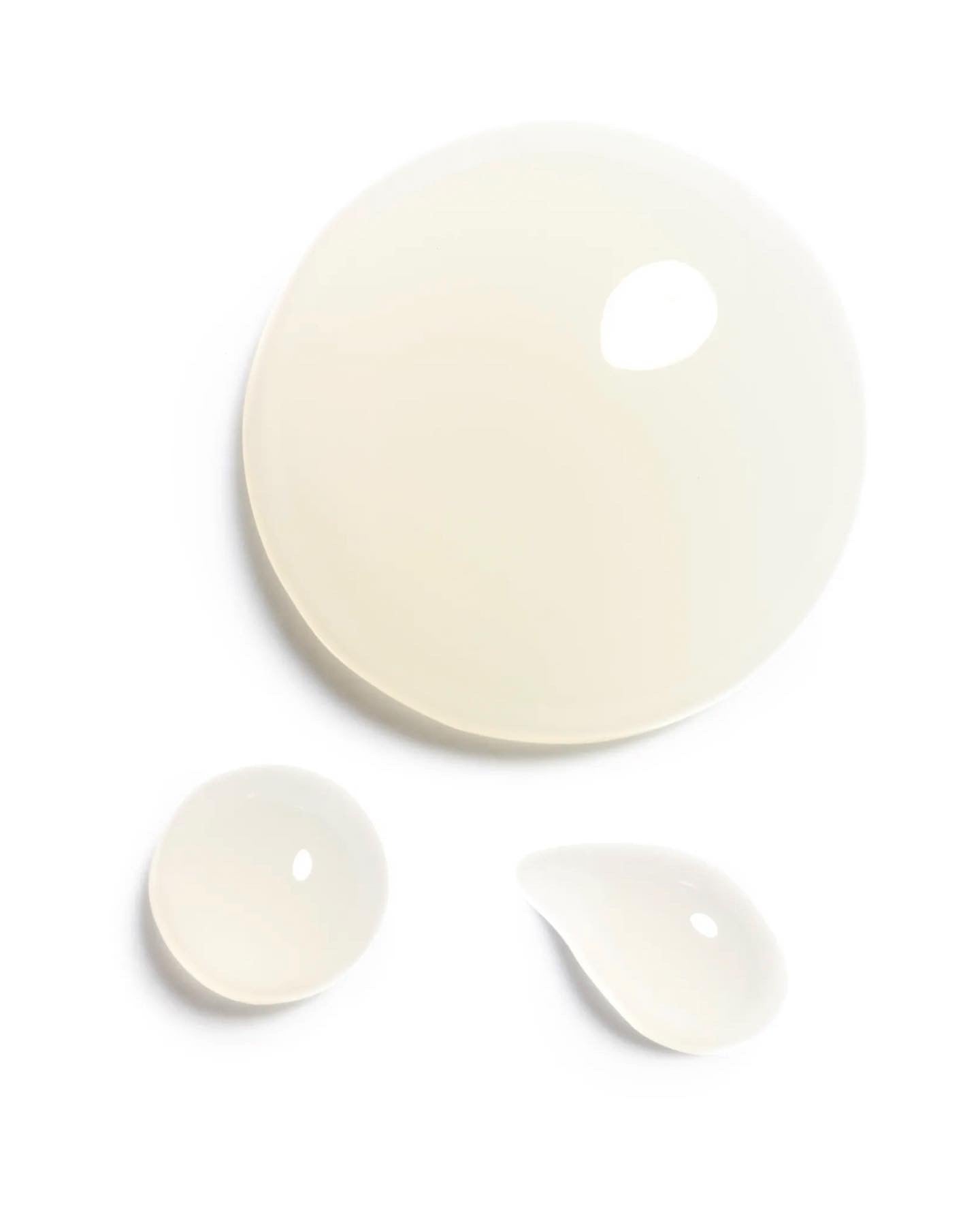 CHANEL, No1 DE CHANEL REVITALIZING SERUM