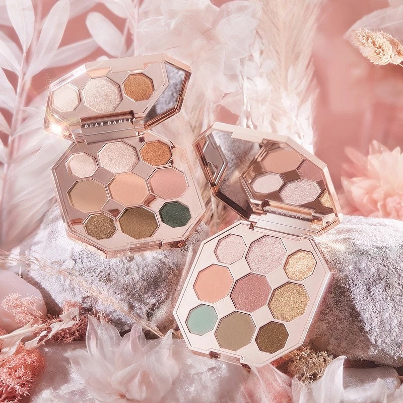 DEAR DAHLIA, GARDEN OF LIGHT PALETTE