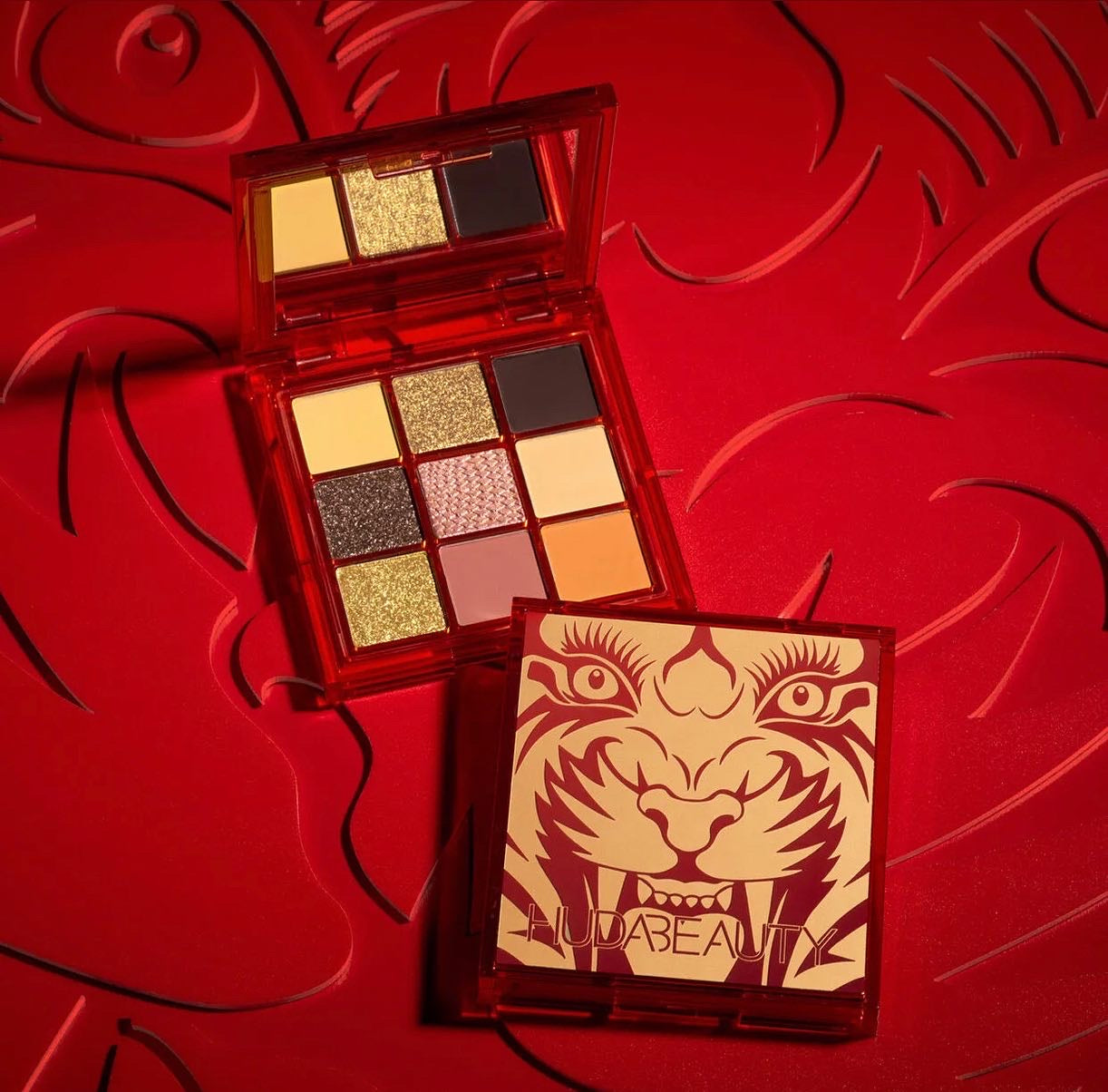 HUDA BEAUTY, LUNAR NEW YEAR 2022 TIGER WILD OBSESSIONS EYESHADOW PALETTE