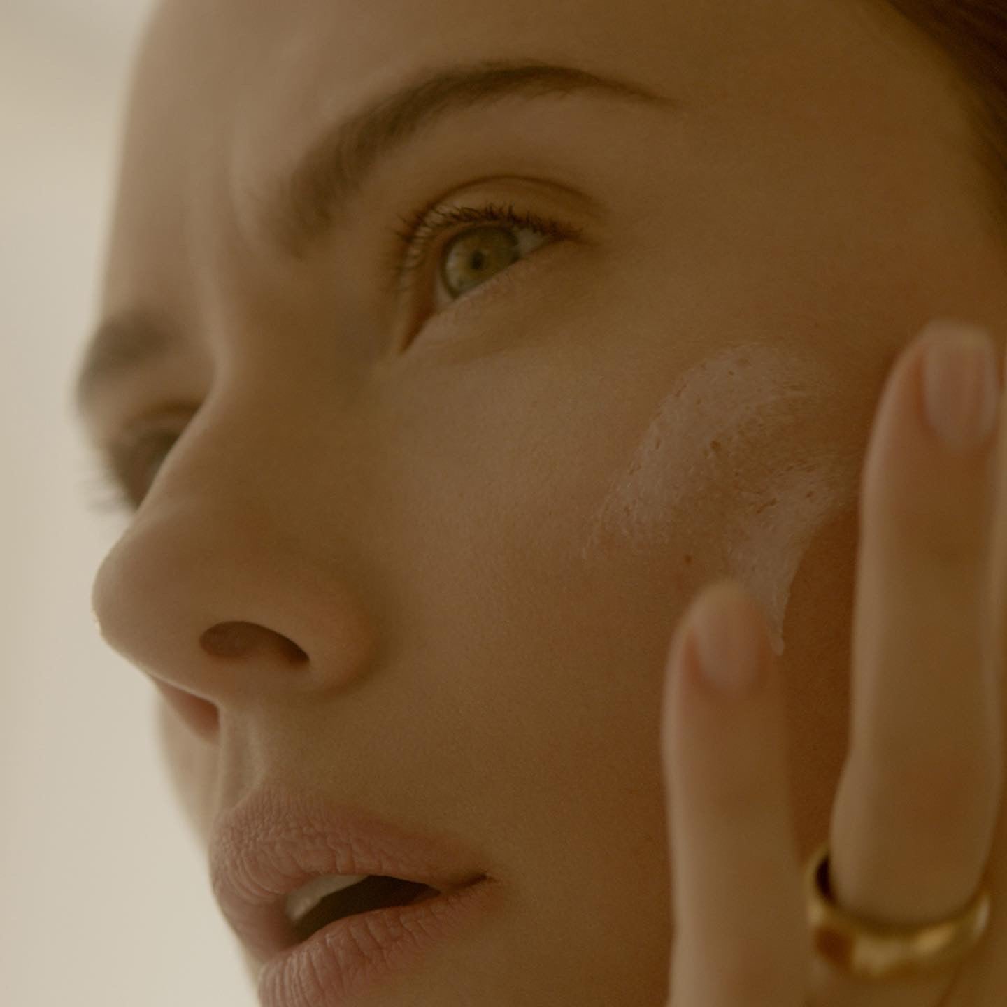 THE OUTSET BY SCARLETT JOHANSON, DAILY ESSENTIALS STARTER SET