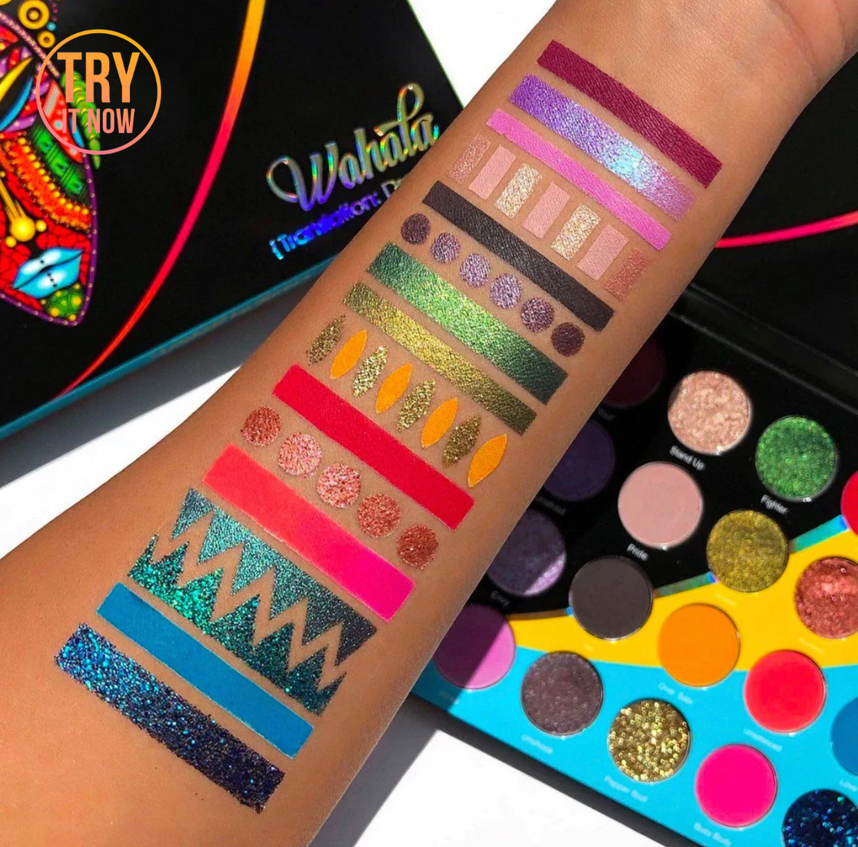 JUVIAS PLACE, la paleta de sombras de ojos Wahala