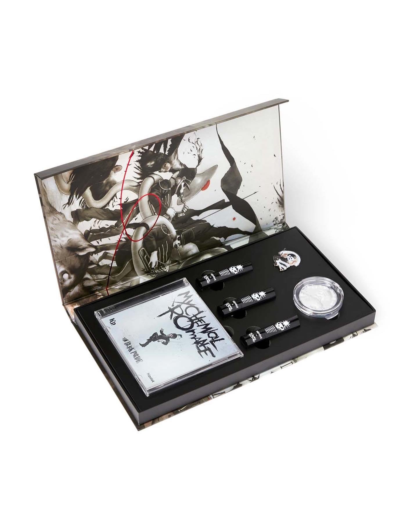 HIPDOT, MCR BLACK PARADE COLLECTOR’S BOX