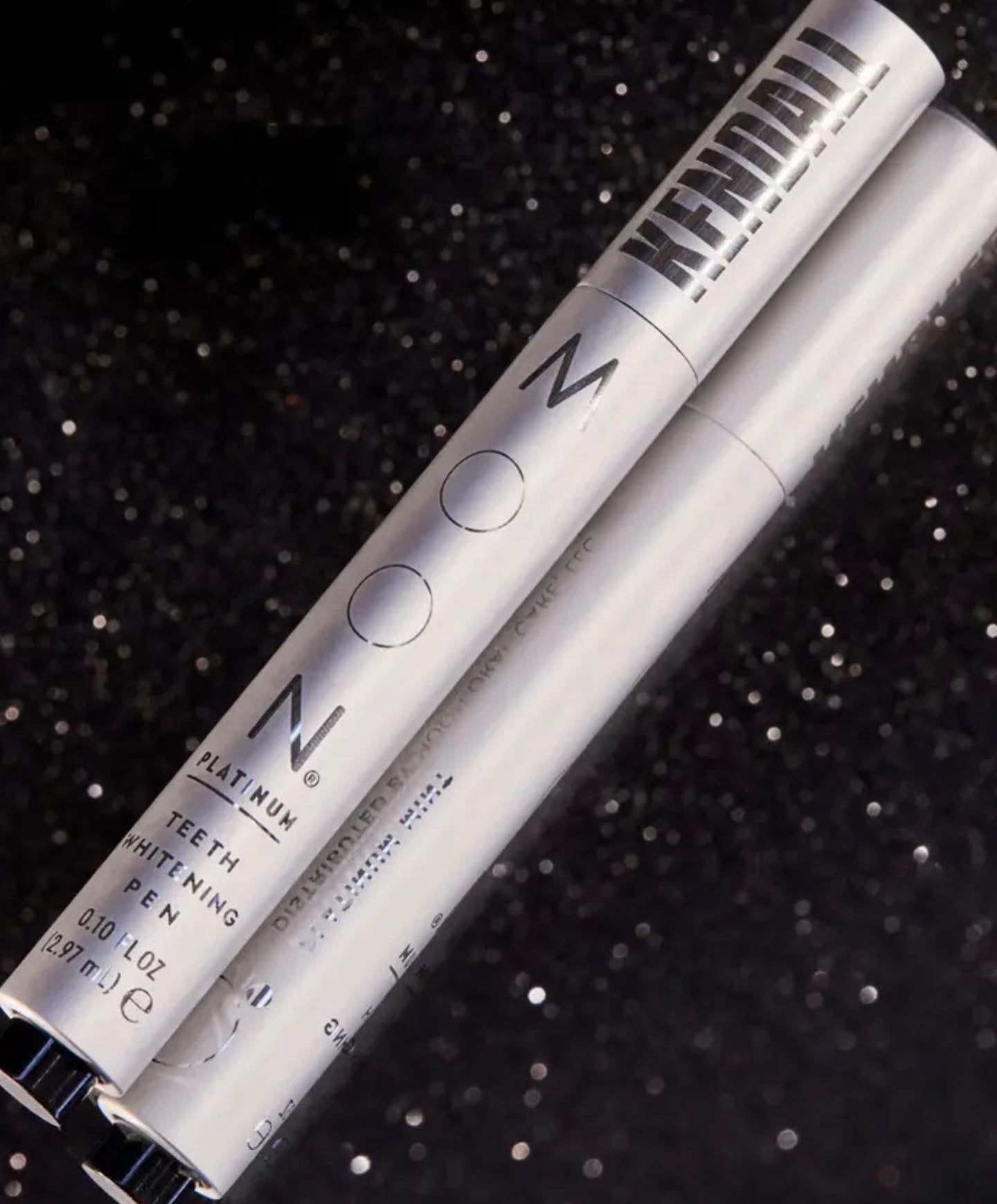 MOON X KENDALL JENNER PLATINUM MINT ADVANCED TEETH WHITENING PEN