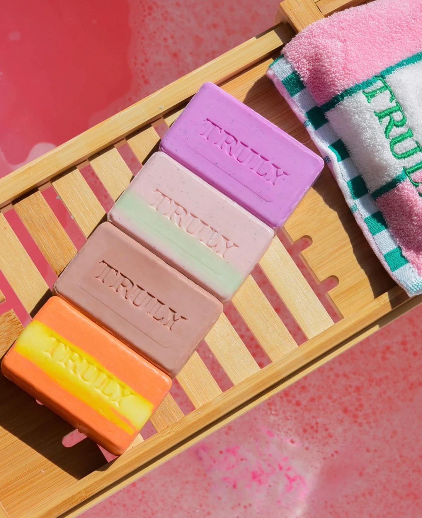 TRULY BEAUTY, EXFOLIATING BATH BARS