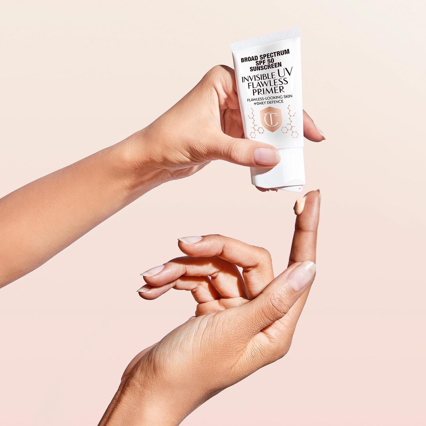 CHARLOTTE TILBURY, INVISIBLE UV FLAWLESS PRIMER SPF 50