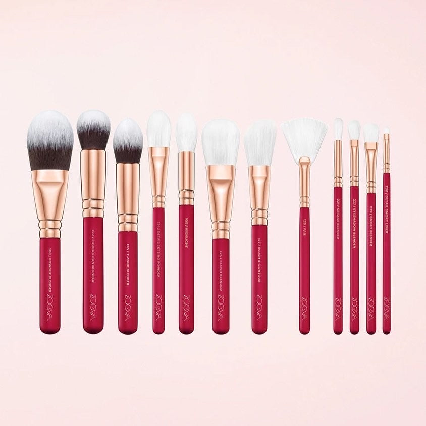 ZOEVA, NEW RELEASE!!! MAKEUP ARTIST ZOE BAG BRUSH SET