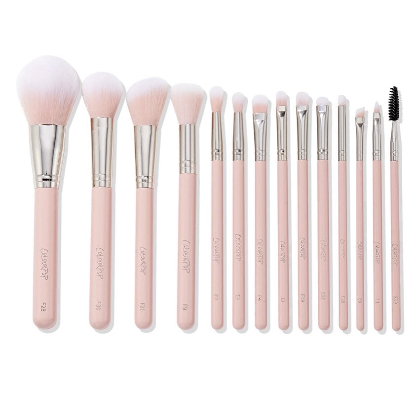 COLOURPOP, SMOKE N’ ROSES BRUSH ROLL
