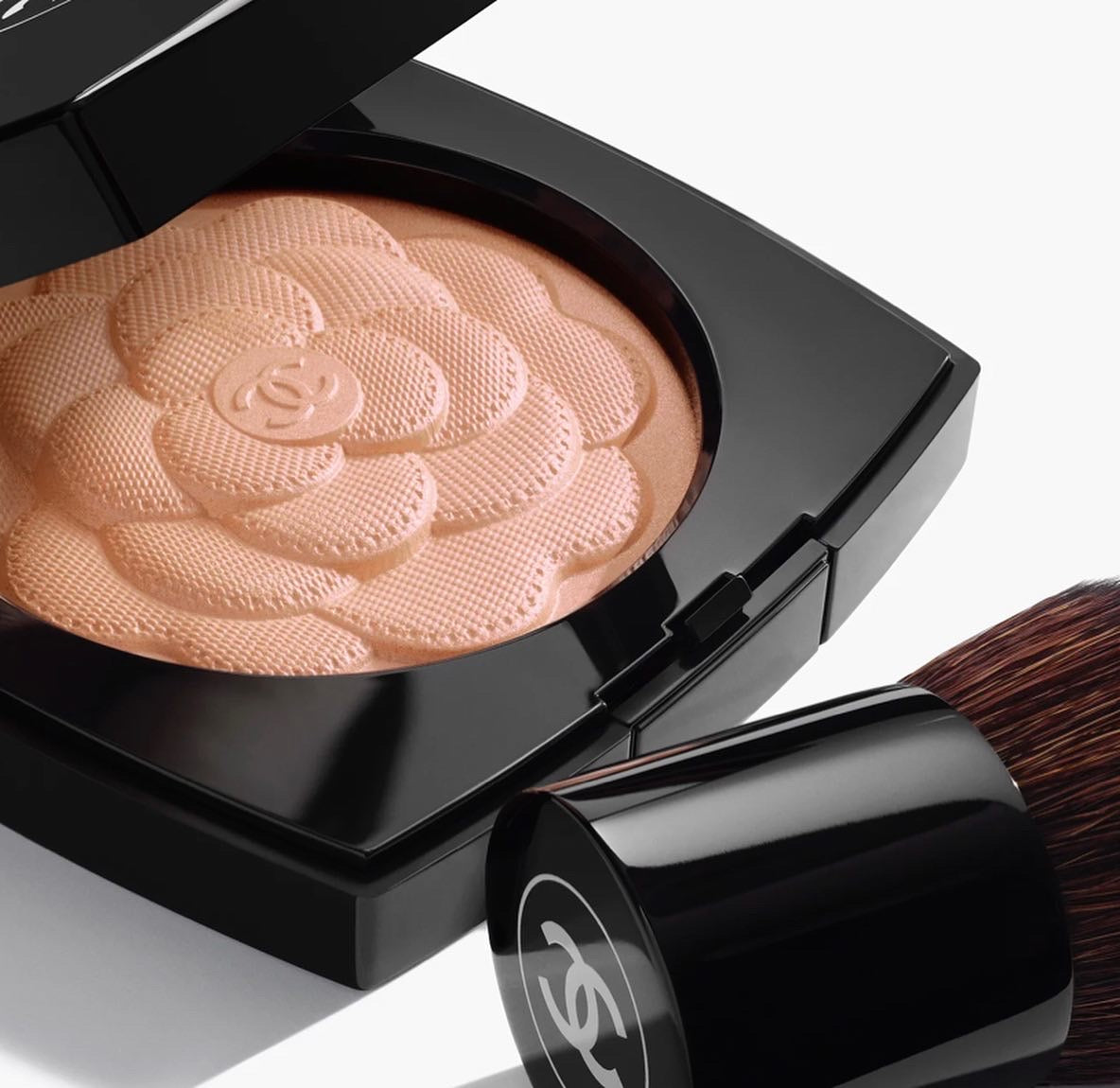 CHANEL, RĒVE DE CAMĒLIA