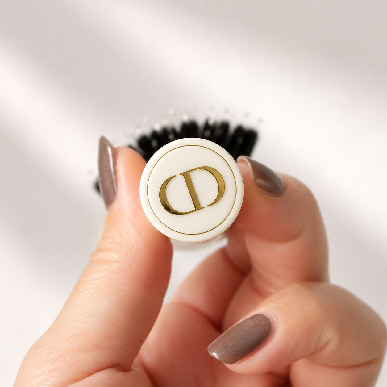 Dior Platinum Hair Brush