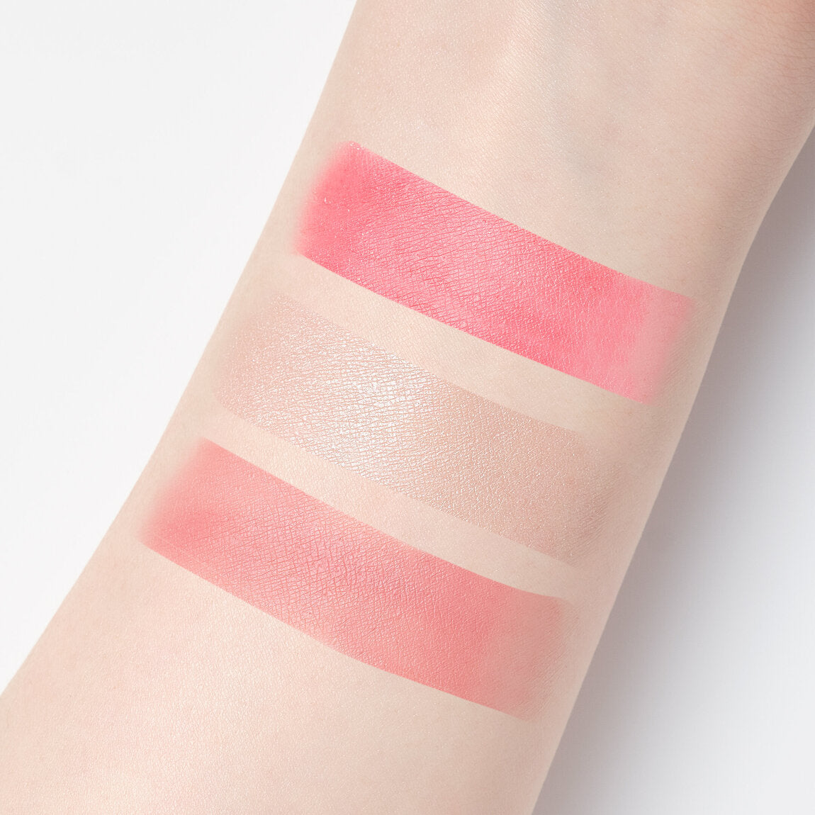 ANNA SUI Rose Face Color