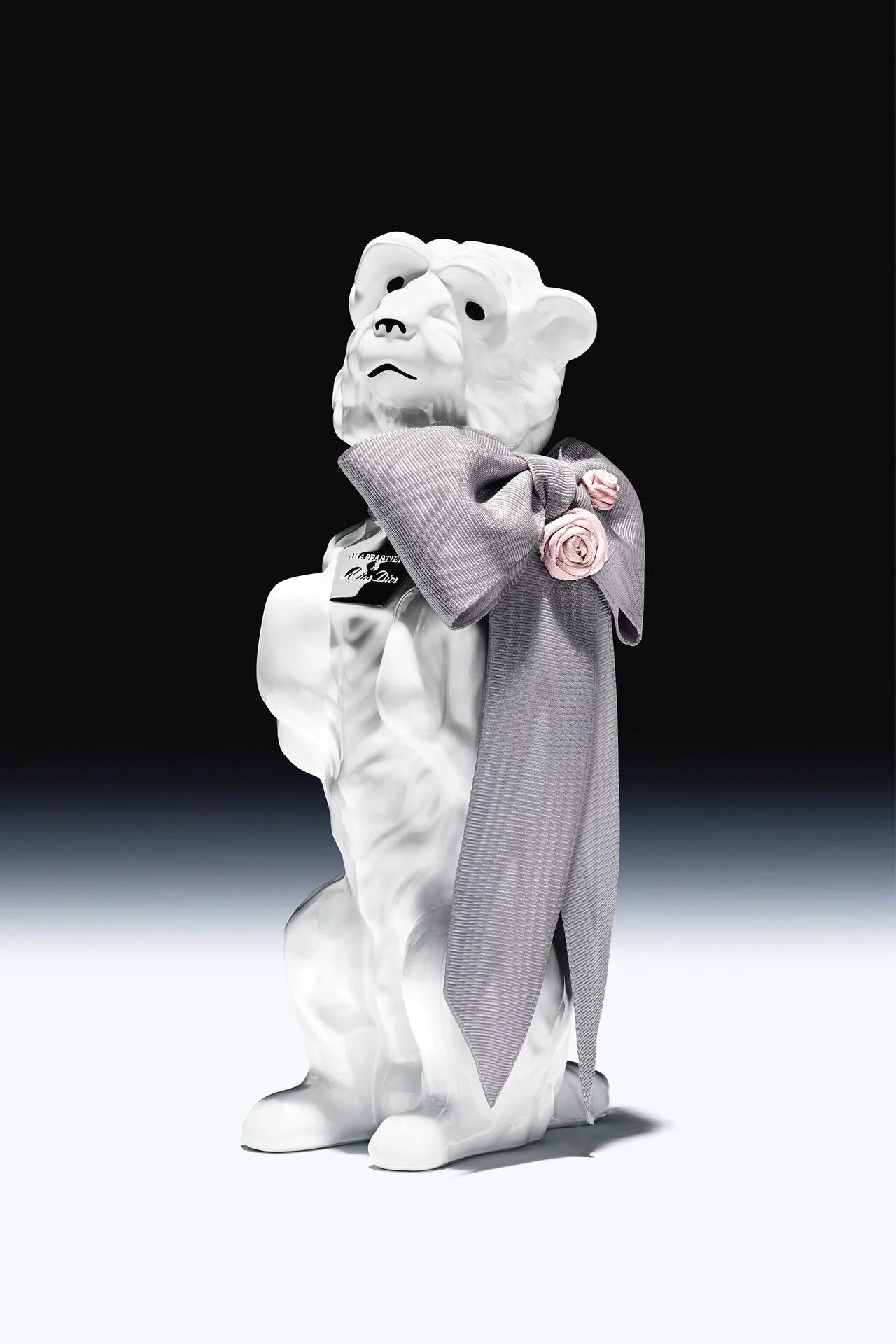 DIOR, Bobby, Perfume
