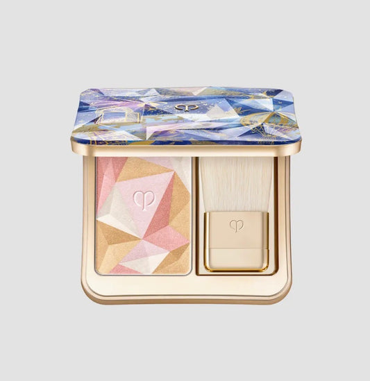 Clé de Peau Beauté  The Luminizing Face Enhancer
