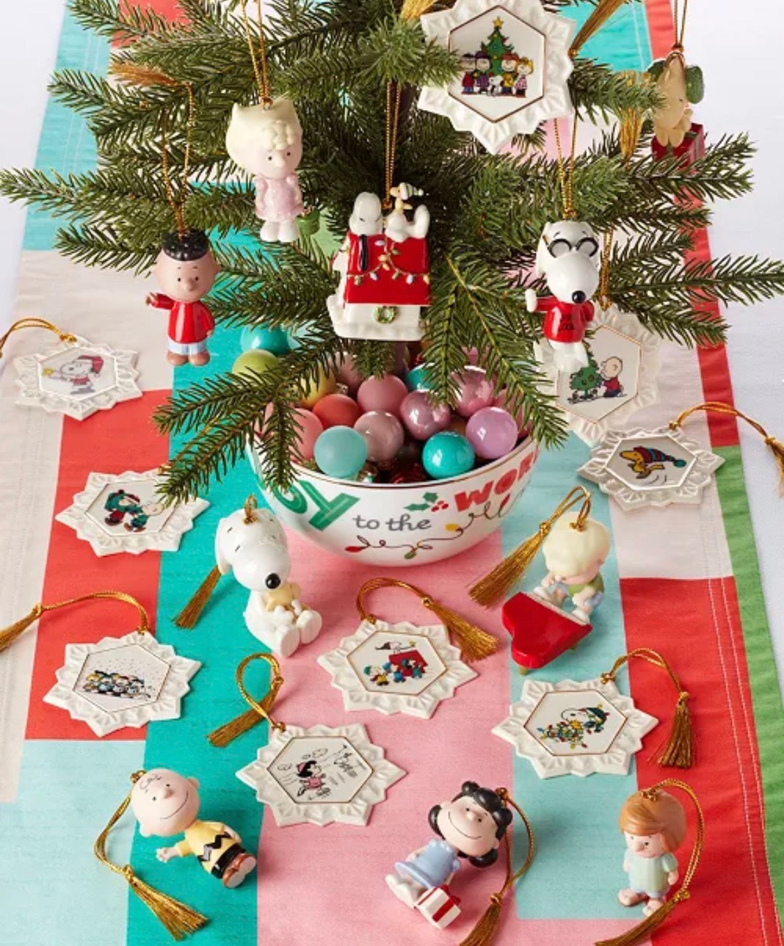 Lenox Peanuts Advent Calendar 25-Piece Ornament Set