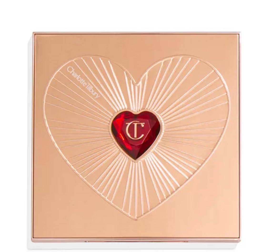 Charlotte Tilbury Love at First Swipe Multi Glow Face Palette