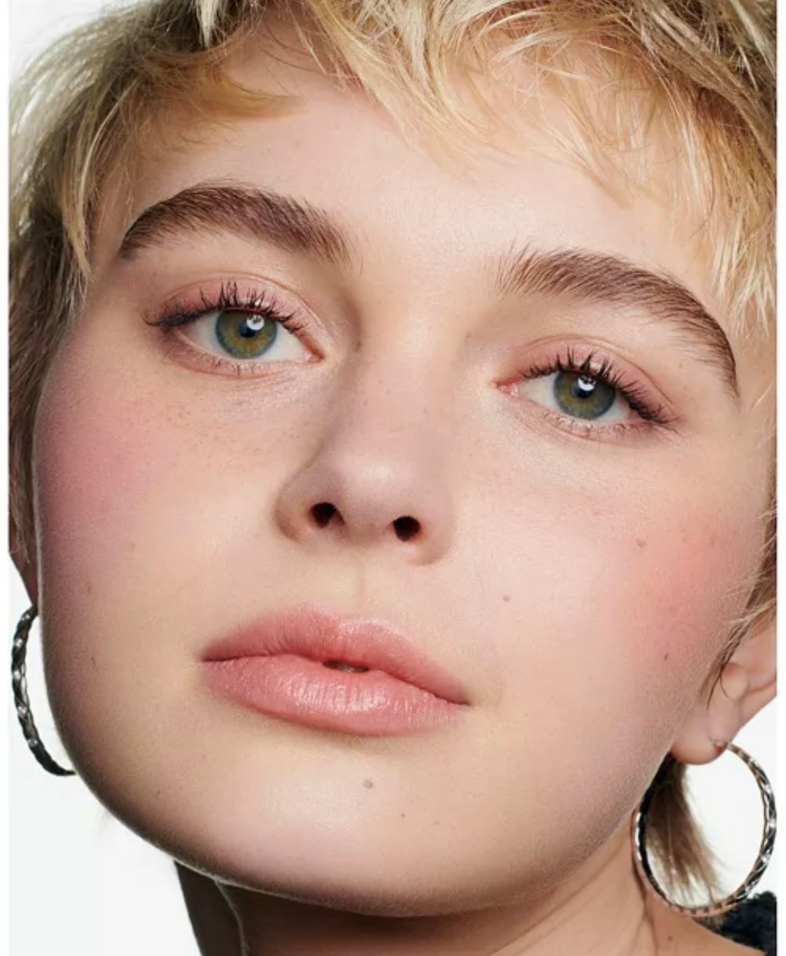 CHANEL Joues Contraste Intense Mont Rose Cream-To-Powder Blush, 0.24 oz.