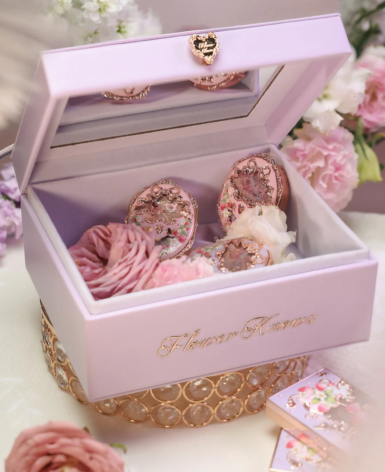 FLOWER KNOWS, Violet Strawberry Rococo All-In Gift Set