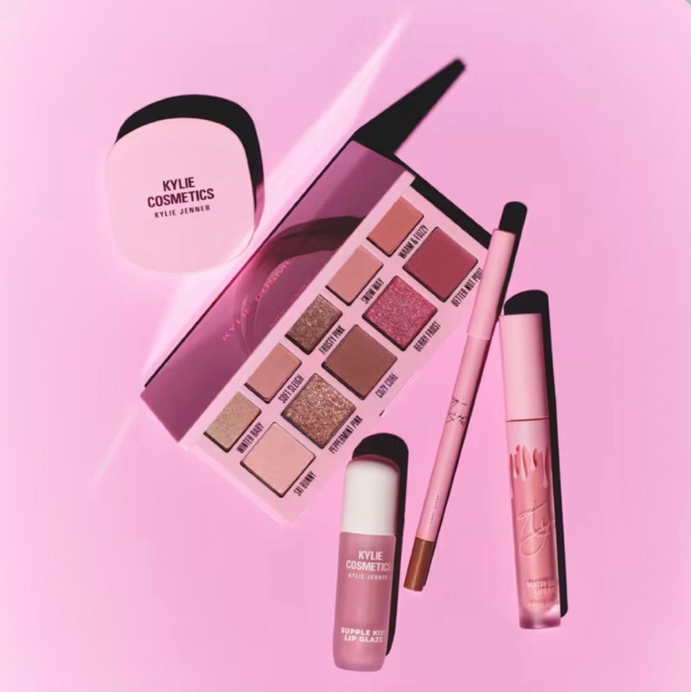 Kylie Cosmetics, Winter Kissed Eyeshadow Palette
