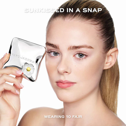 Marc Jacobs Beauty, Legally Bronze Talc-Free Blurring Powder Bronzer