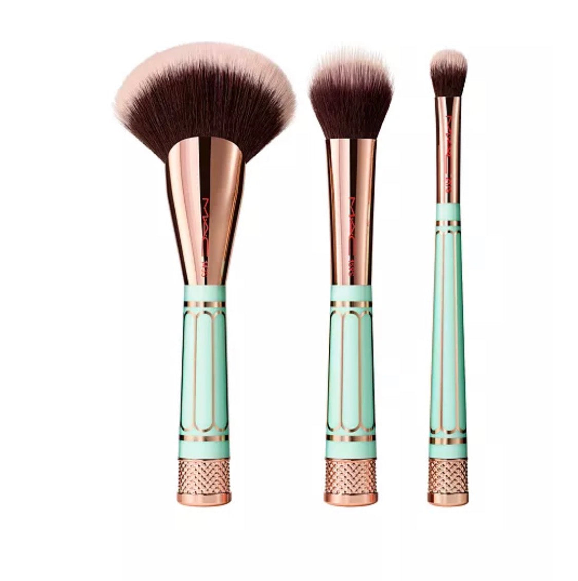 MAC 3-Pc. All Trades Brush with Bag Gift Set