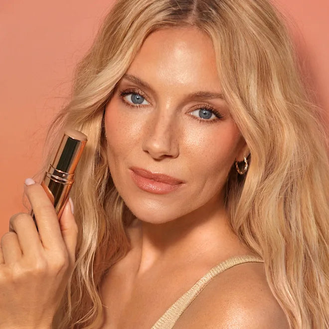 CHARLOTTE TILBURY, UNREAL HIGHLIGHTER GLAZED GODDESS