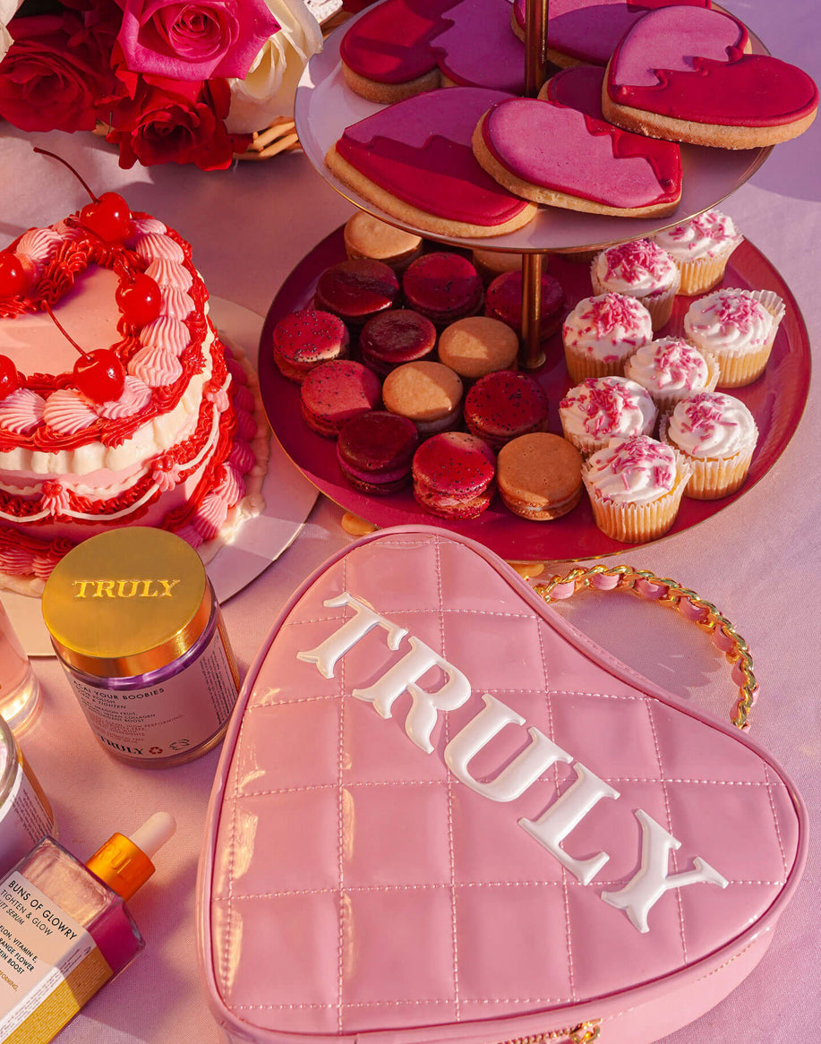 TRULY BEAUTY, Be Mine Bundle Valentine’s Day Gift Set