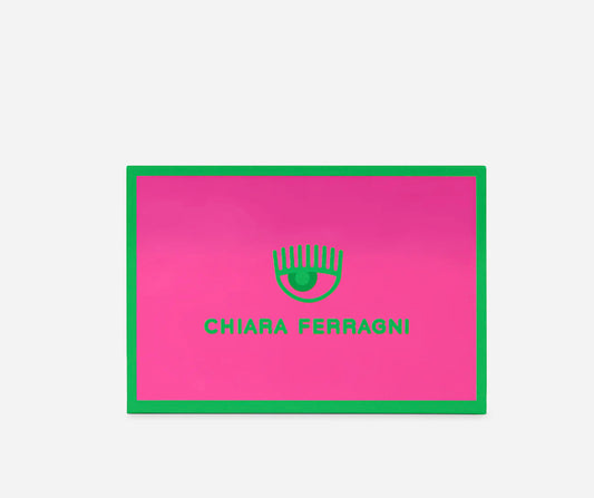CHIARA FERRAGNI, Extreme pink-green