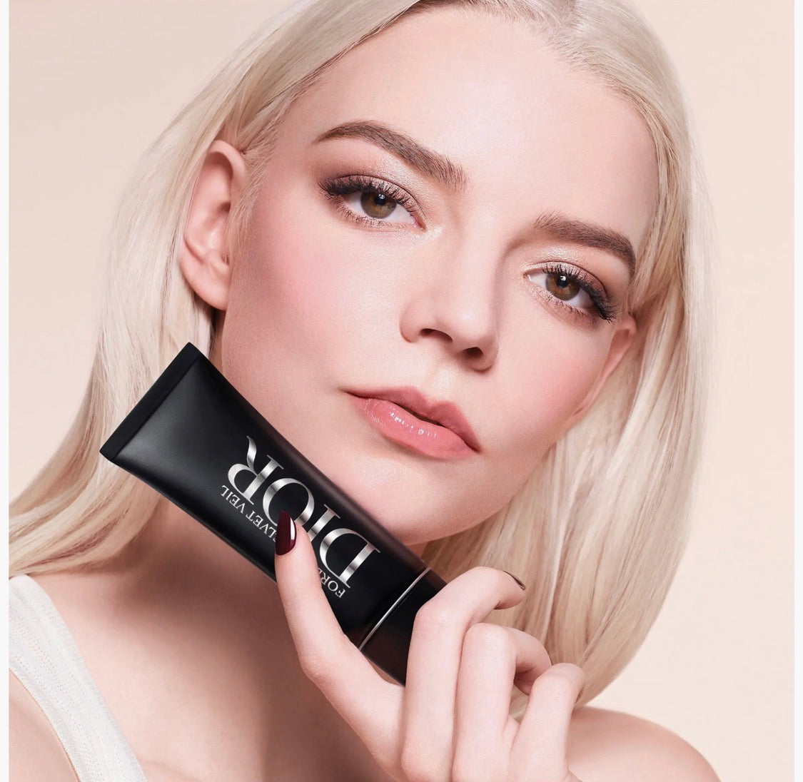 DIOR Forever Velvet Veil Makeup Primer