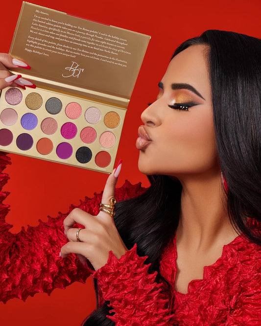 TRESLUCE, REINA EVERYDAY BUNDLE, TRES REINAS PALETTE & TRESLUCE EVERYDAY BAG