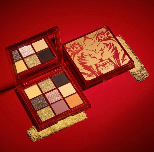 HUDA BEAUTY, LUNAR NEW YEAR 2022 TIGER WILD OBSESSIONS EYESHADOW PALETTE